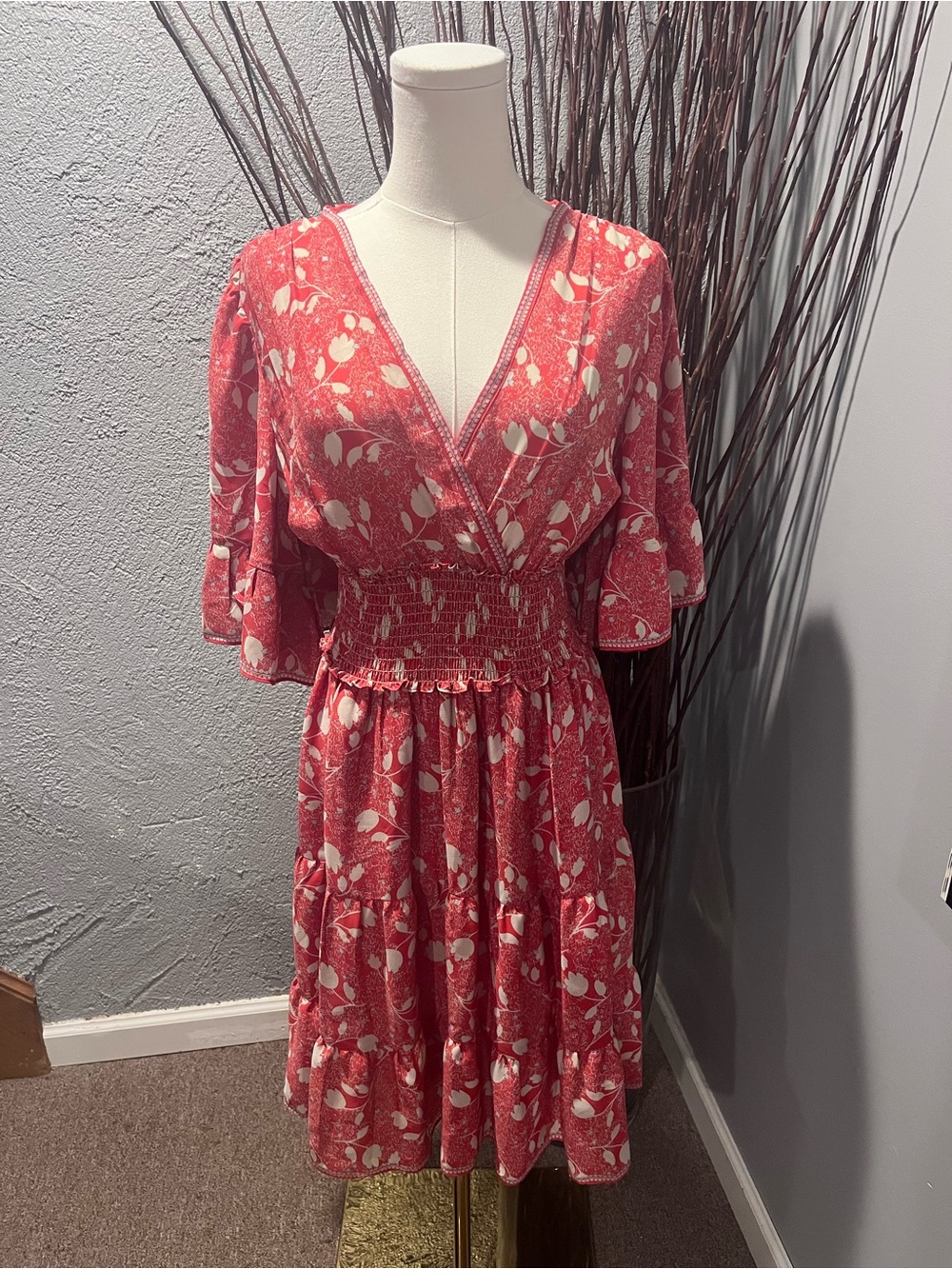 🌺MAX STUDIO RED FLORAL FIT AND FLARE DRESS SIZE LARGE🌺